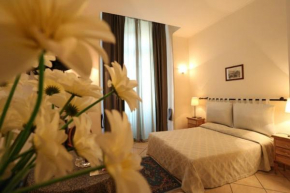 Гостиница Bovio Suite  Неаполь